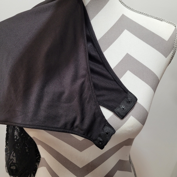 Zara Black Bodysuit - Picture 6 of 7